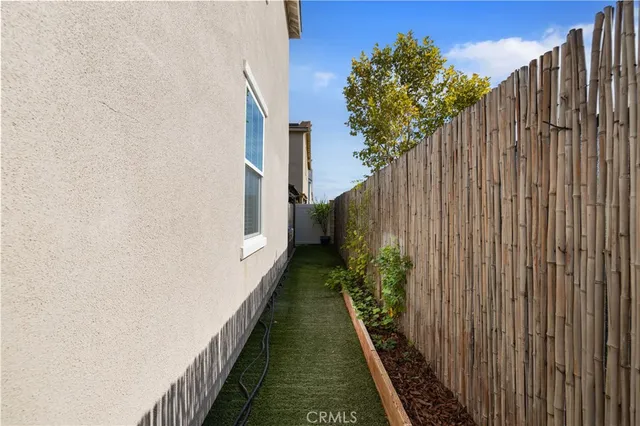 $825,000 | 22088 Windham Way, Saugus, CA 91350