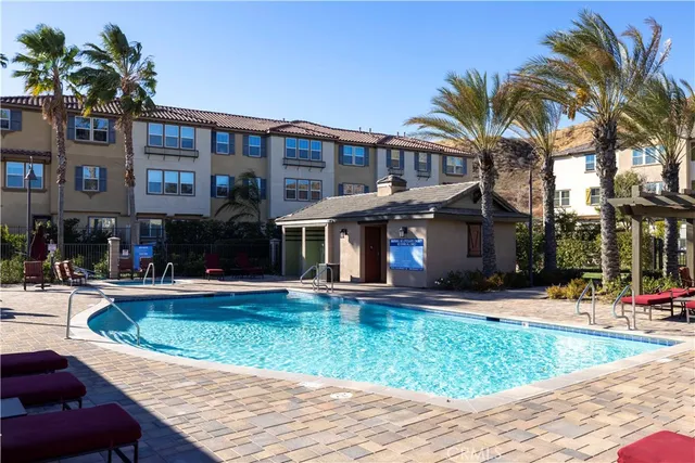 $825,000 | 22088 Windham Way, Saugus, CA 91350