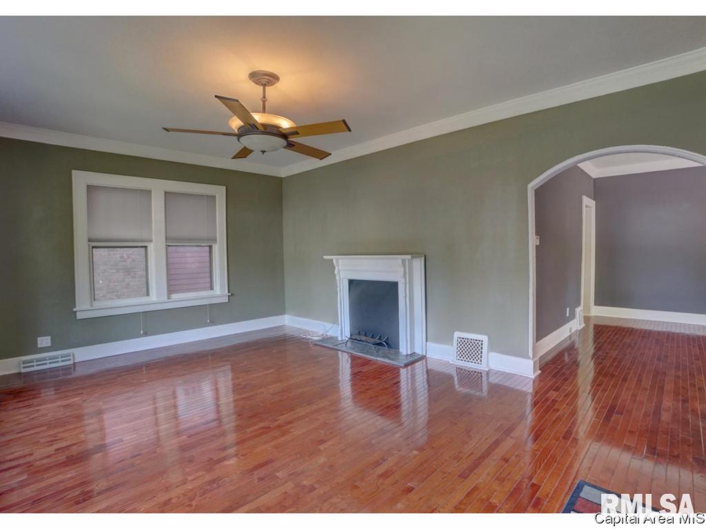 656 West Vine Street Springfield, IL 62704 - Photo 4 of 36 Gallery Image 4