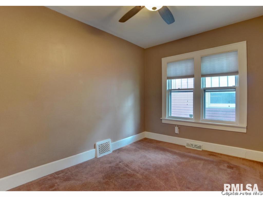 656 West Vine Street Springfield, IL 62704 - Photo 10 of 36 Gallery Image 10