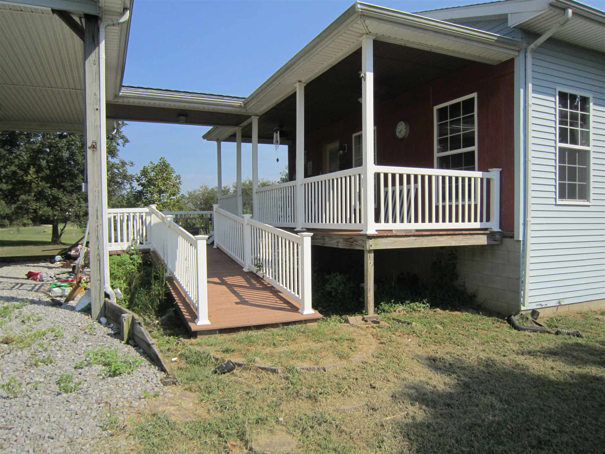 15154 Azure Road Tell City, IN 47586 - Photo 3 of 27 Gallery Image 3