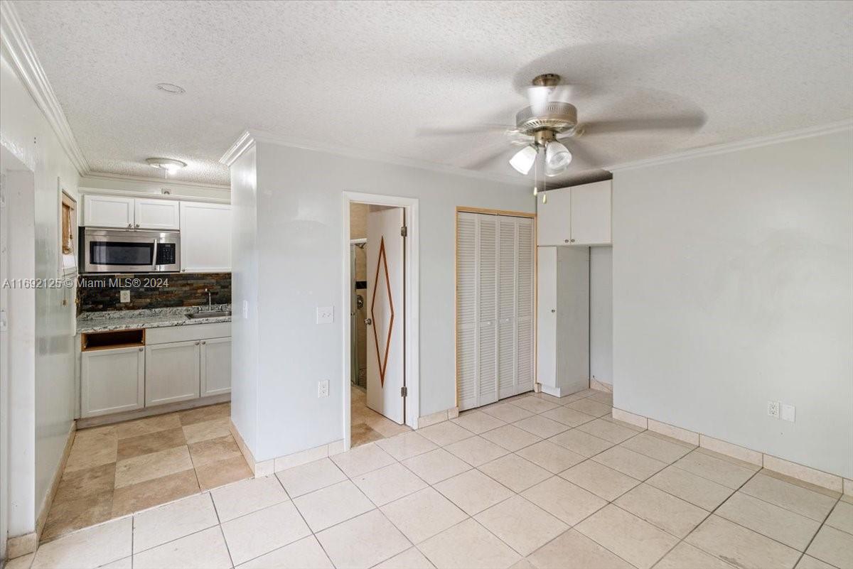 21020 Southwest 124th Ave Road Miami, FL 33177 - Photo 16 of 40 Gallery Image 16