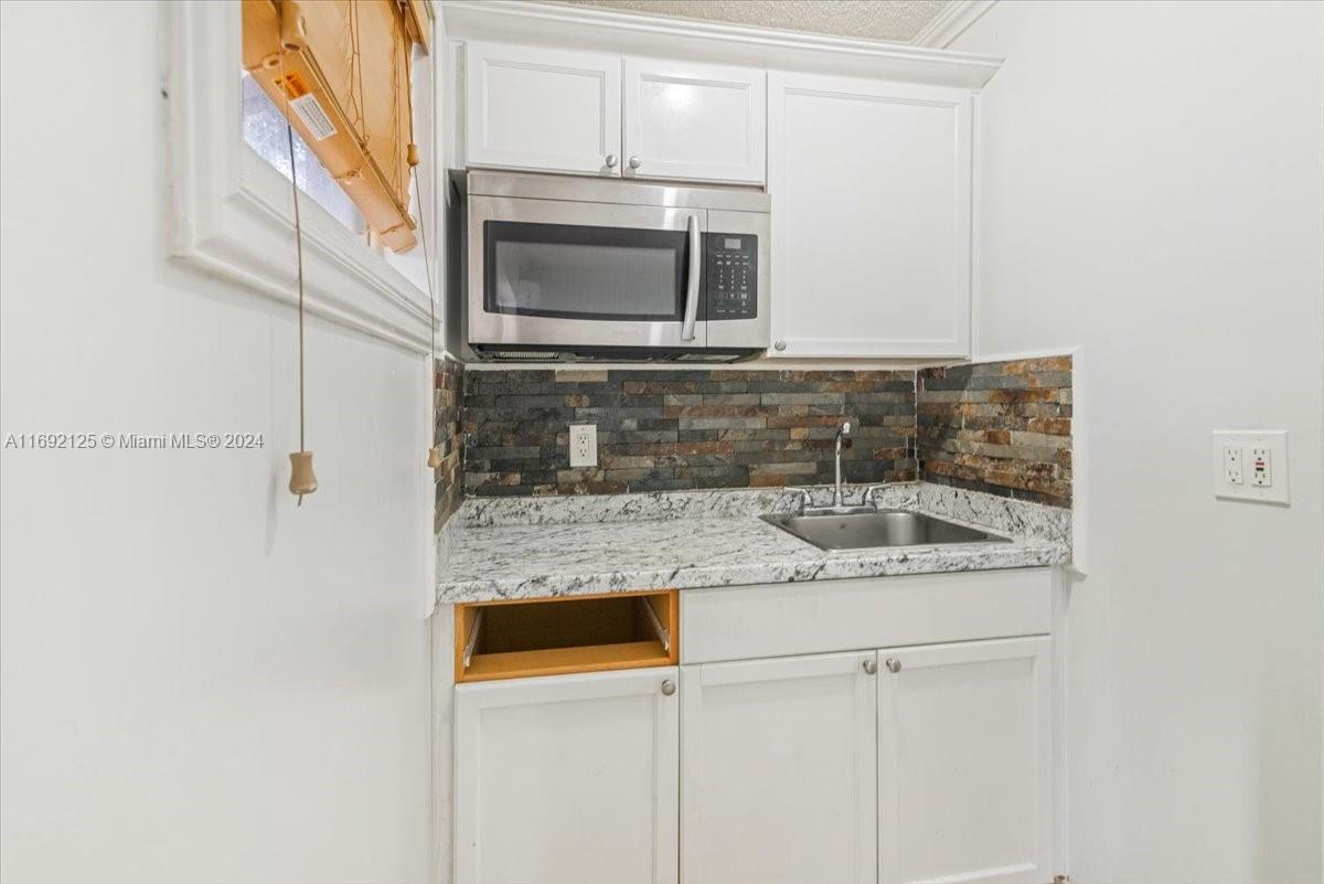 21020 Southwest 124th Ave Road Miami, FL 33177 - Photo 18 of 40 Gallery Image 18