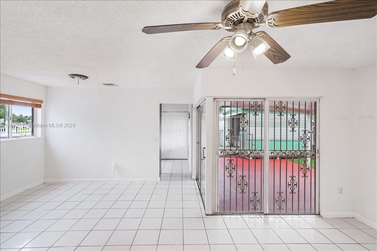 21020 Southwest 124th Ave Road Miami, FL 33177 - Photo 23 of 40 Gallery Image 23