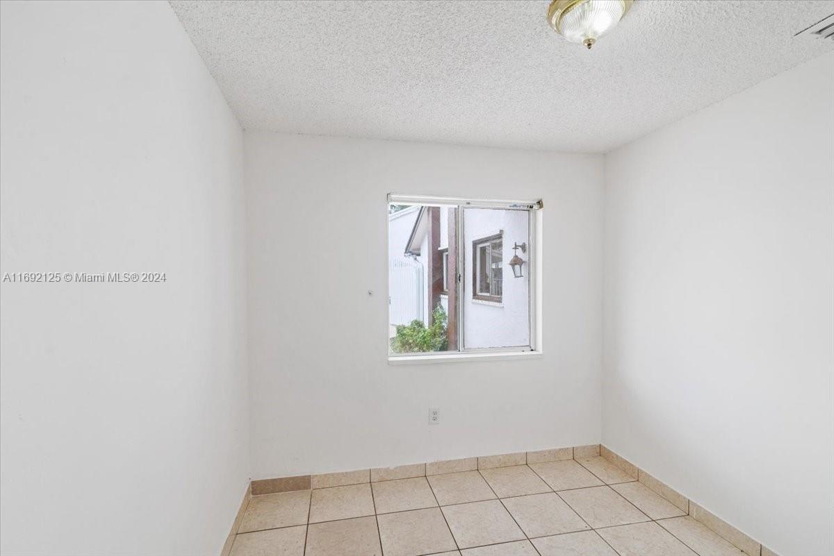 21020 Southwest 124th Ave Road Miami, FL 33177 - Photo 27 of 40 Gallery Image 27