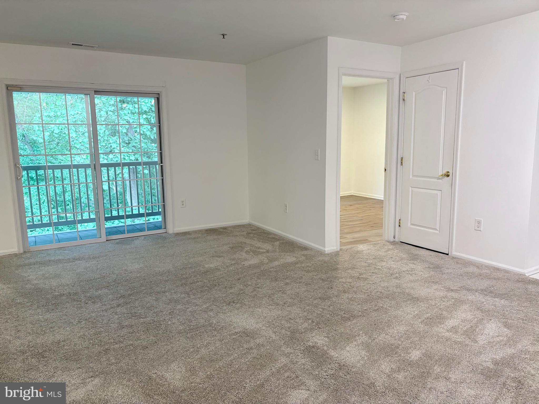135 Natalie Road Delran, NJ 08075 - Photo 8 of 24 2nd Bedroom and 2nd Full Bathroom off Living Space