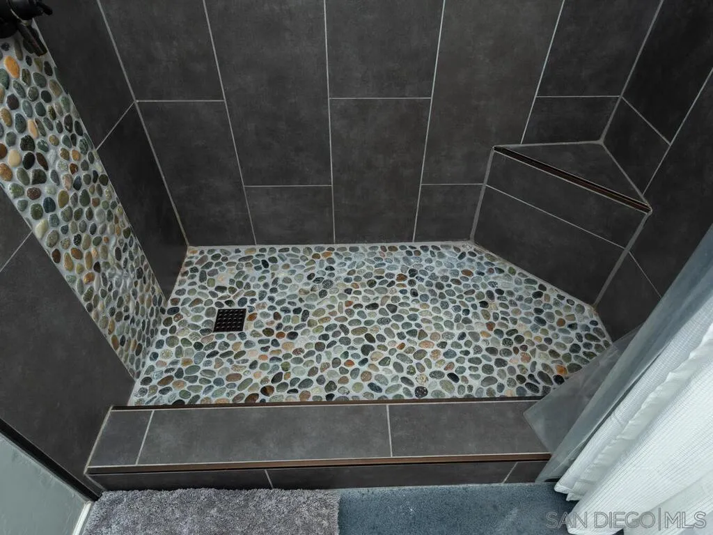 1506 Renwick Lane Vista, CA 92084 - Photo 20 of 28 a view of bathroom