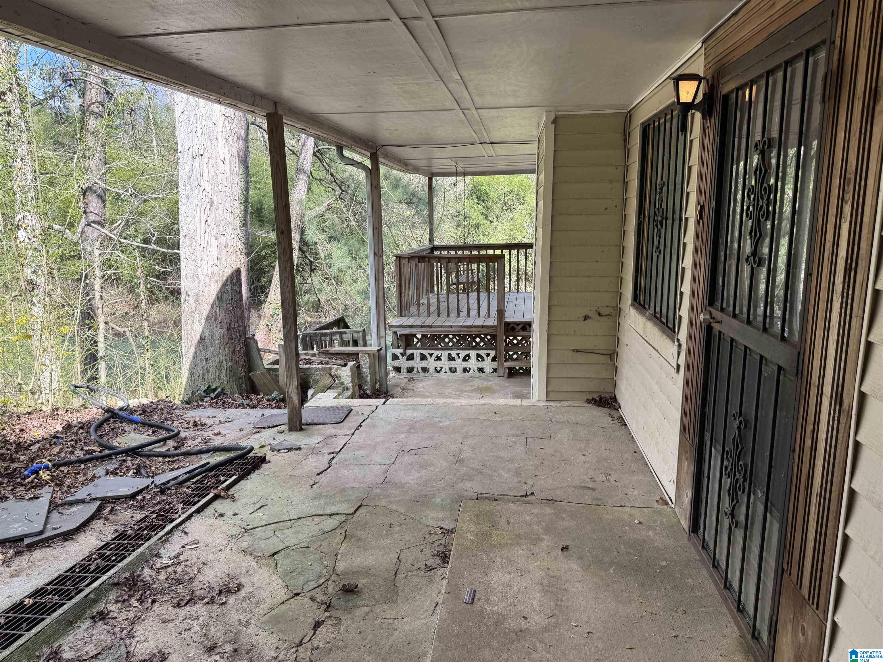 171 Glaze Creek Road Bessemer, AL 35023 - Photo 7 of 37