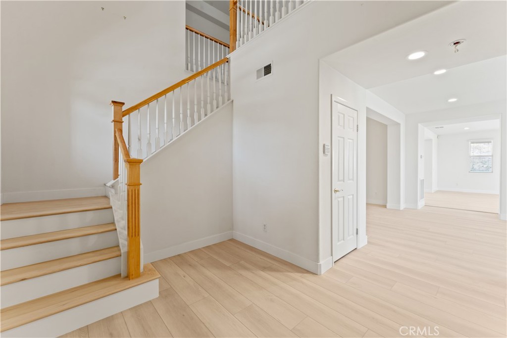 16395 Ridge Field Drive Riverside, CA 92503 - Photo 17 of 41