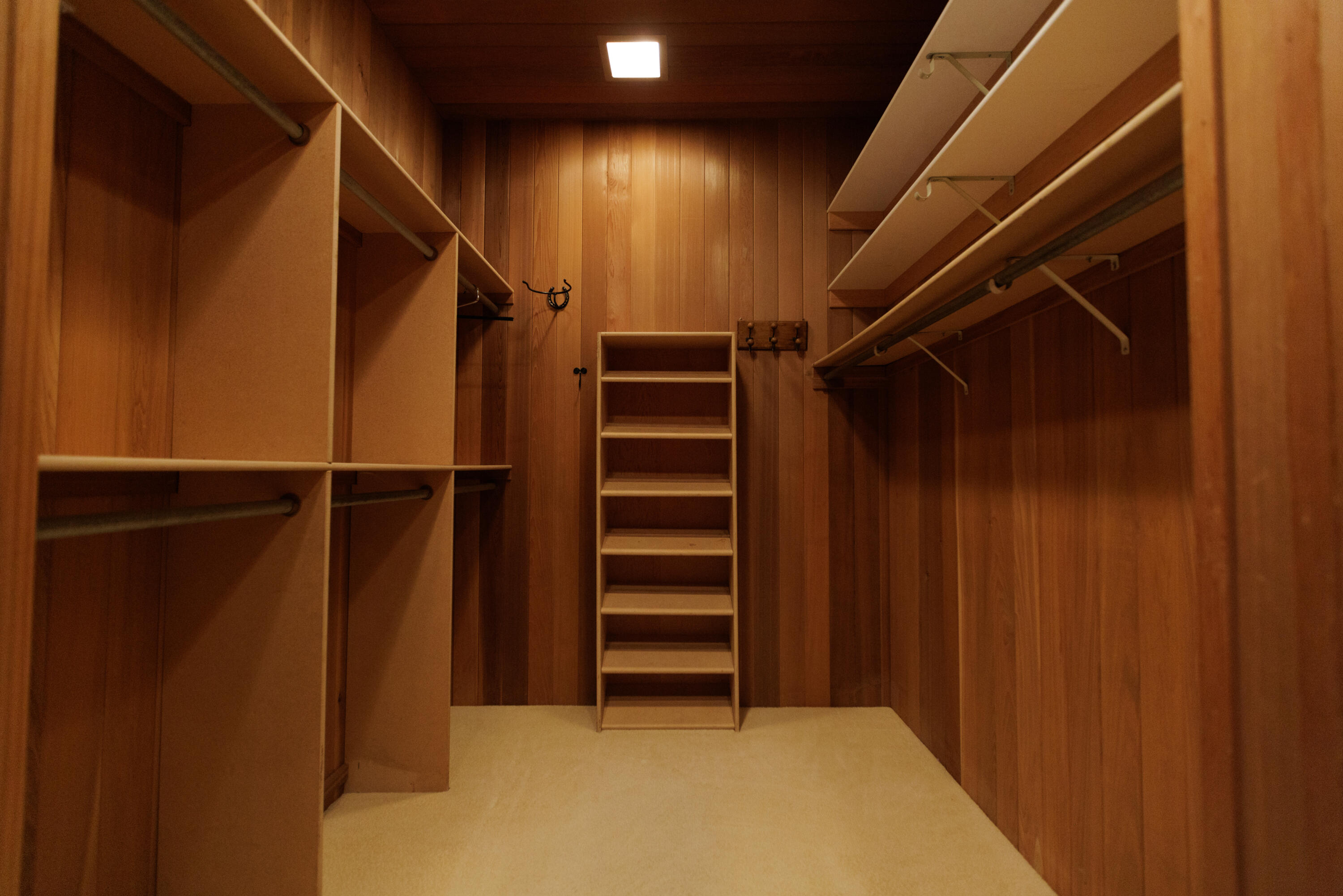59926 Comstock Road Cove, OR 97824 - Photo 22 of 47 Primary Walk-In Closet