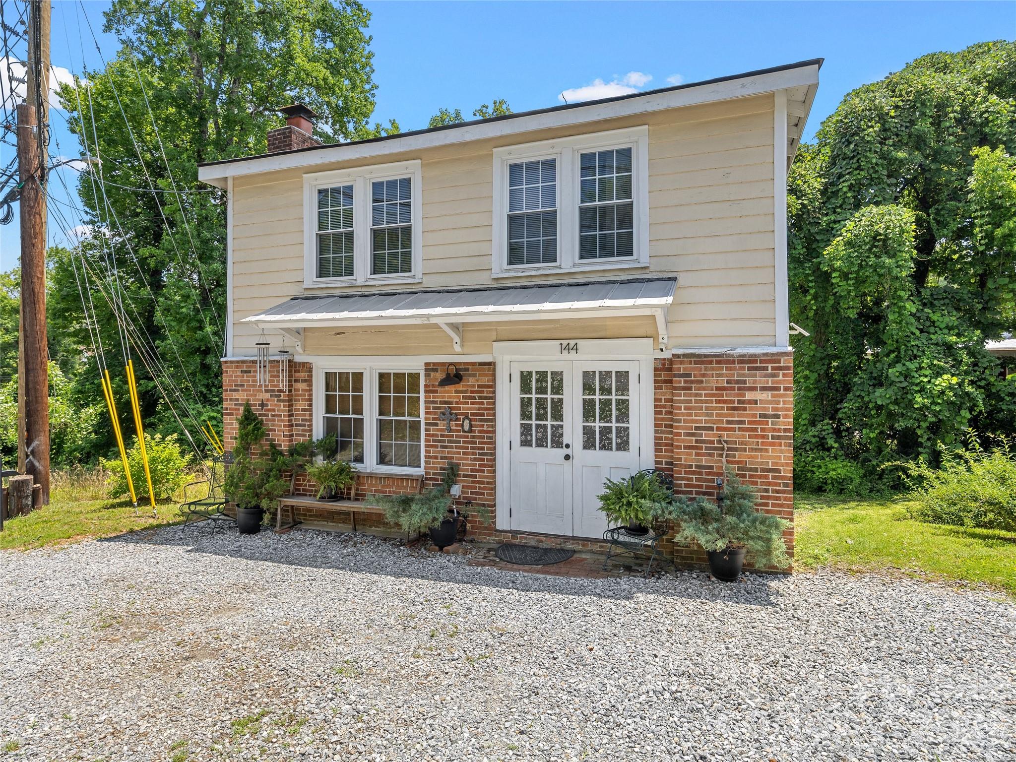 144 East Howard Street Tryon, NC 28782 - Photo 2 of 44