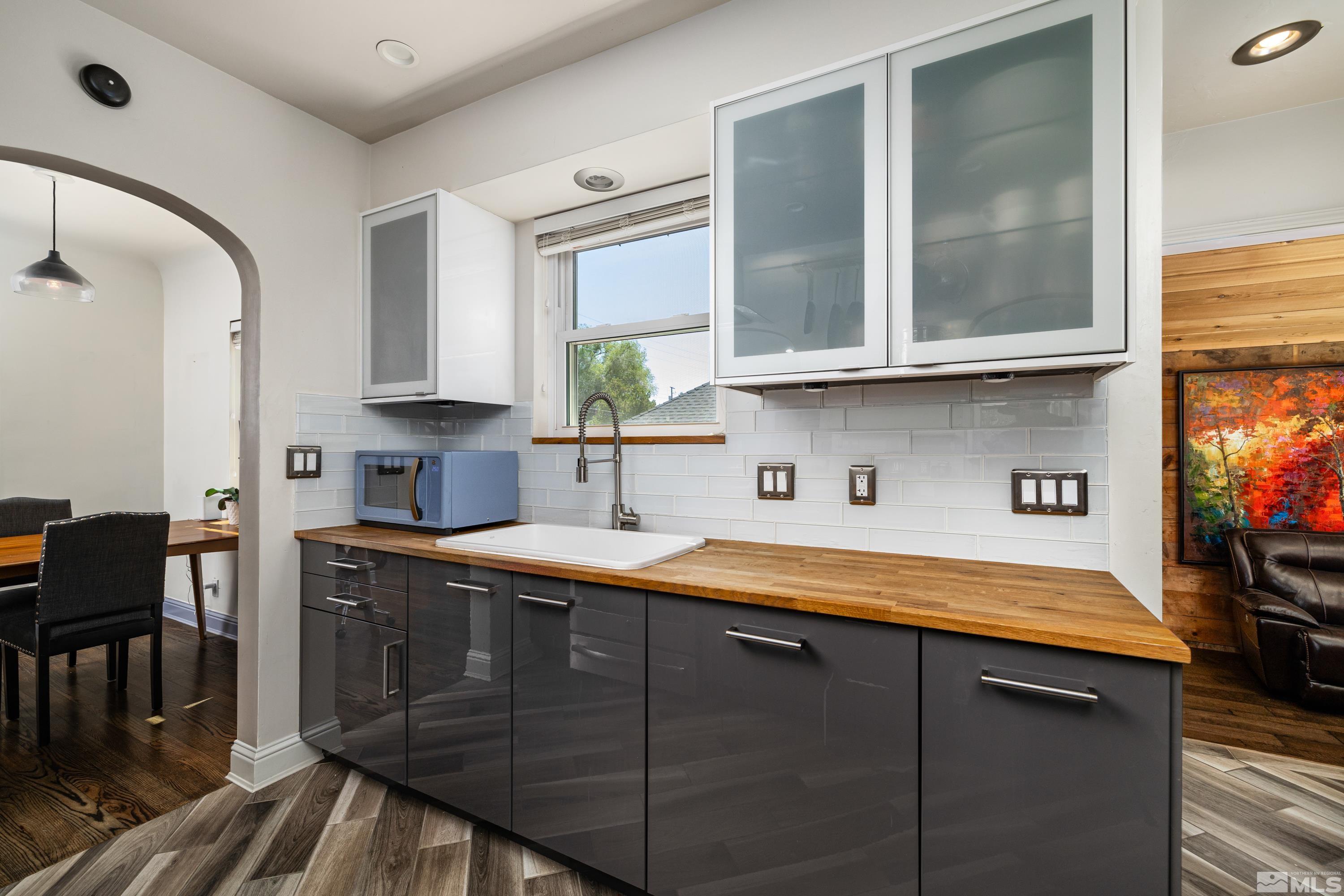 1341 Plumas Street Reno, NV 89509 - Photo 9 of 20 Photo 9