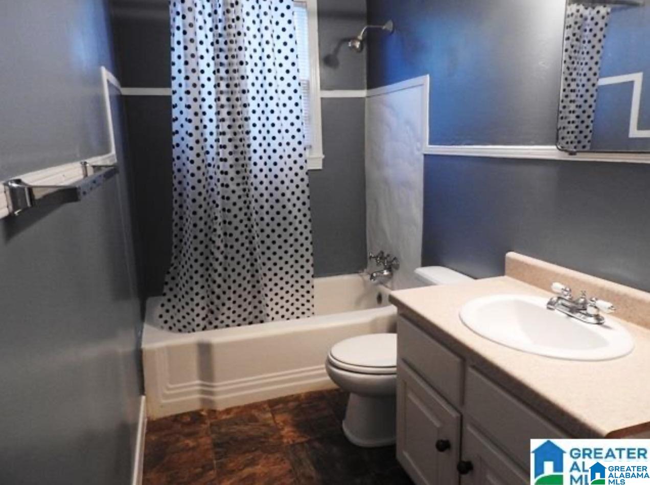 637 26th Street Southwest Birmingham, AL 35211 - Photo 10 of 16