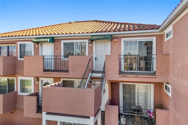 $2,700 | 409 Utica Avenue, Unit D36, Huntington Beach, CA 92648