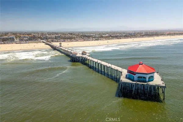 $2,700 | 409 Utica Avenue, Unit D36, Huntington Beach, CA 92648