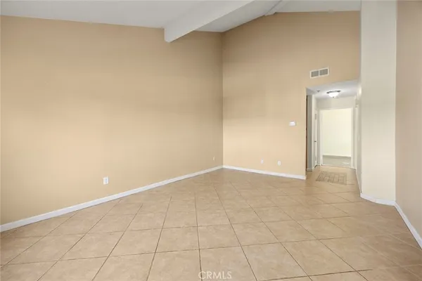 $2,700 | 409 Utica Avenue, Unit D36, Huntington Beach, CA 92648