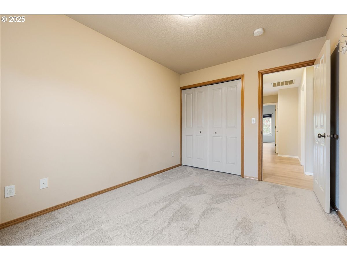 18462 Southeast Langensand Road Sandy, OR 97055 - Photo 37 of 44