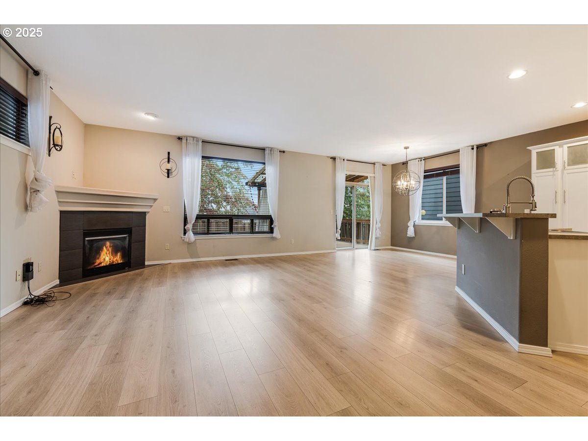 18462 Southeast Langensand Road Sandy, OR 97055 - Photo 5 of 44