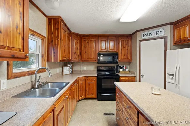 $185,000 | 12733 Yellowbanks Trail, Unit LOT 161 N, Dale, IN 47523