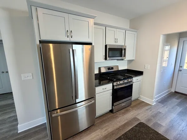 $2,100 | 115 Penny Lane, Valparaiso, FL 32580