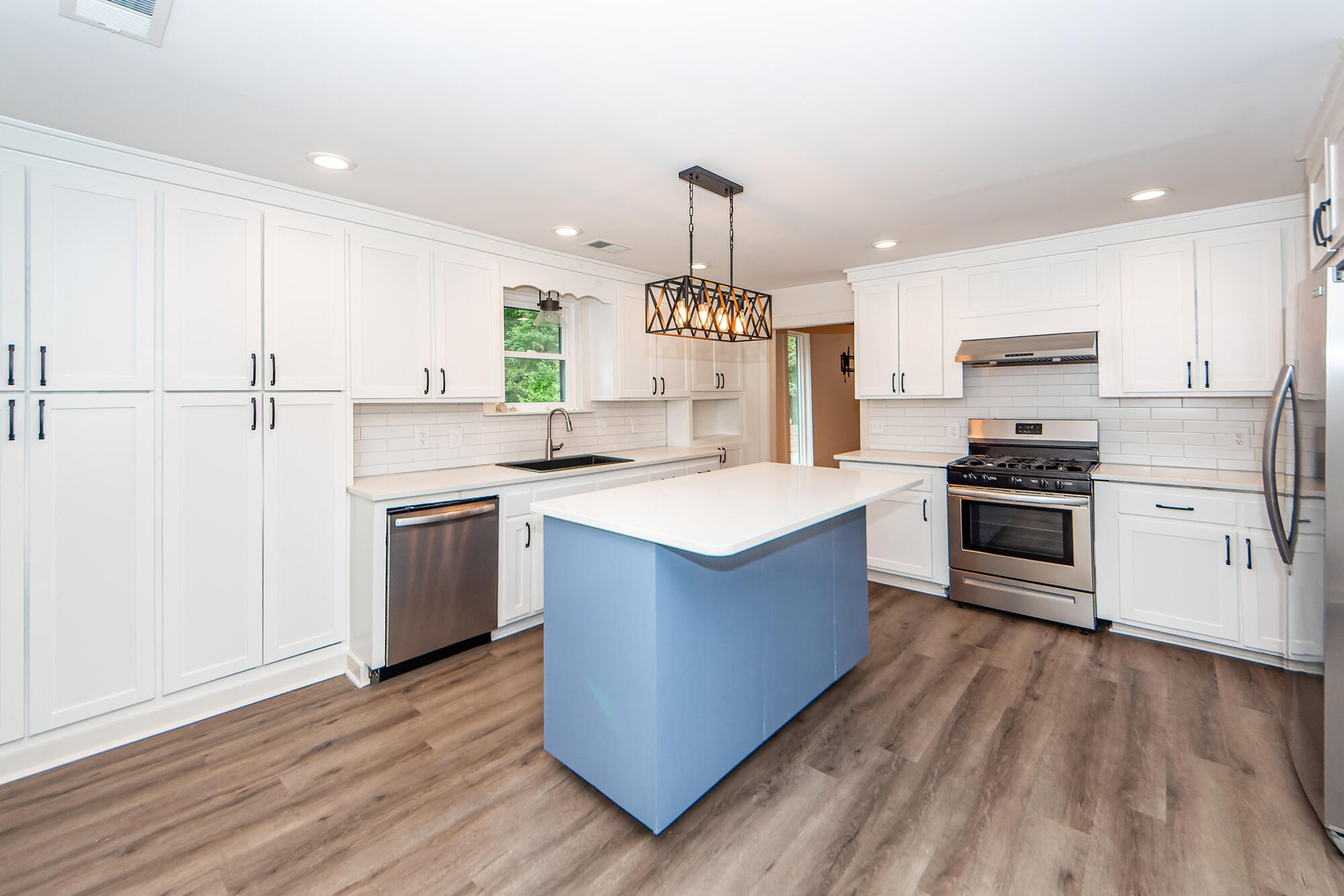 3166 Edenvale Road Johns Island, SC 29455 - Photo 6 of 30 3166 Edenvale 17