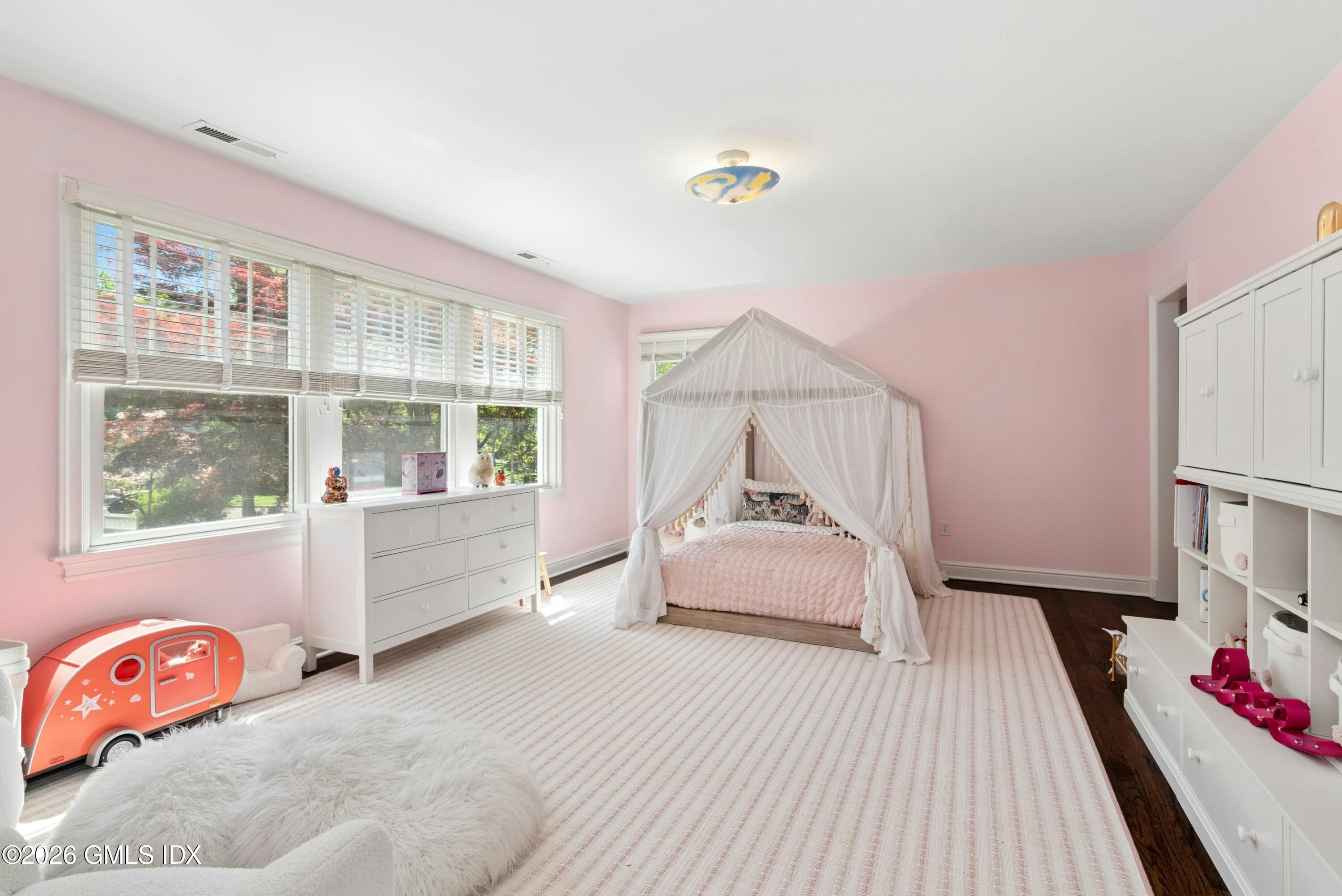 48 Northridge Road Old Greenwich, CT 06870 - Photo 16 of 30 Bedroom 2
