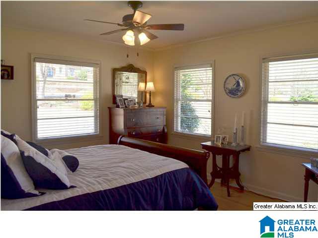 2205 Shades Crest Road Birmingham, AL 35216 - Photo 24 of 32