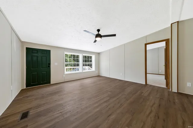 $169,900 | 17 Trestle Road, Taswell, IN 47175