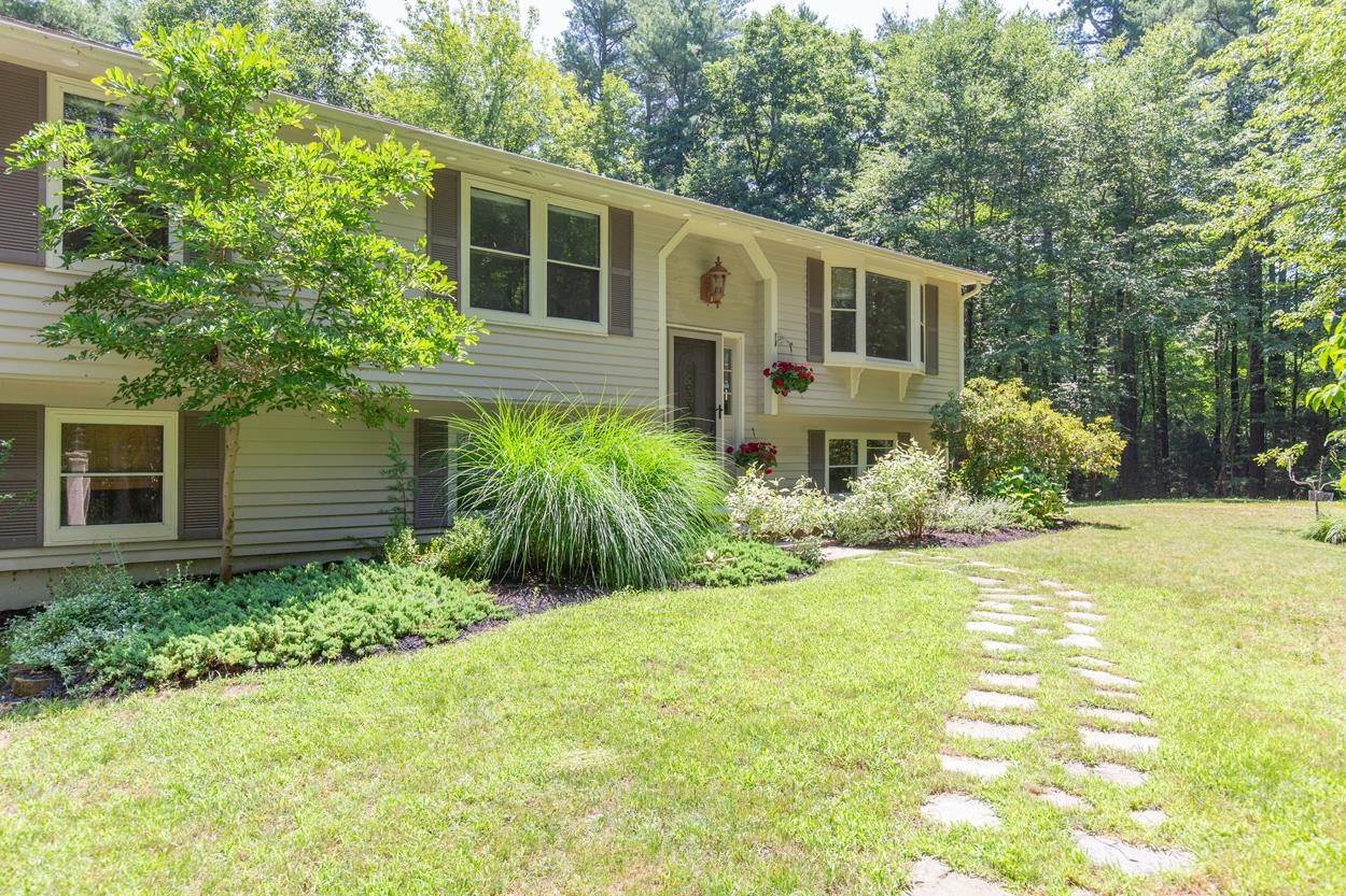 46 Cleveland Hill Road Brookline, NH 03033 - Photo 4 of 60
