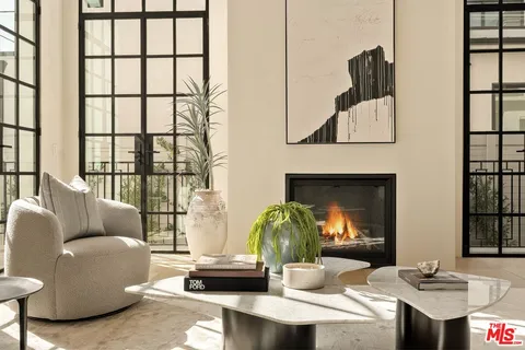 $10,850,000 | 155 North Anita Avenue, Los Angeles, CA 90049