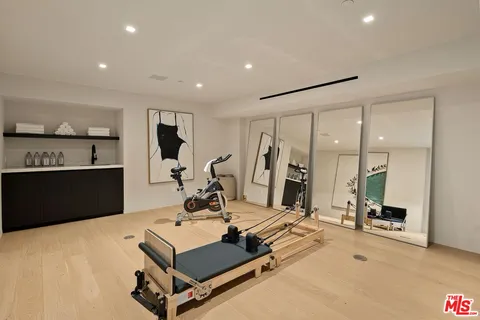 $10,850,000 | 155 North Anita Avenue, Los Angeles, CA 90049