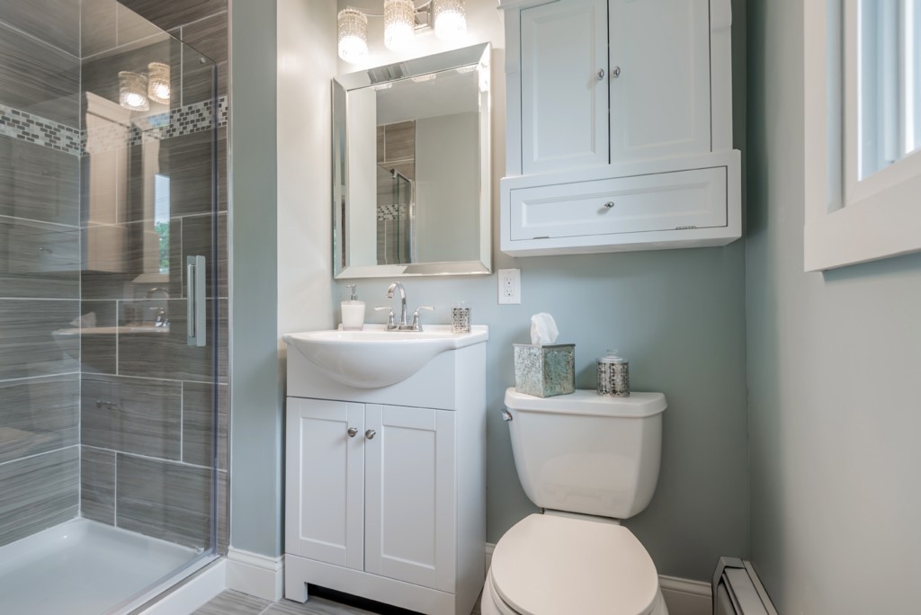 120 Lovejoy Road Andover, MA 01810 - Photo 12 of 20 Gallery Image 12