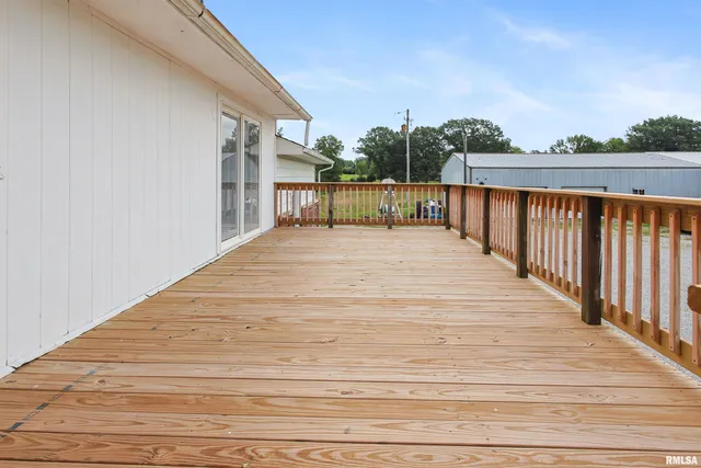 $369,000 | 1560 Lick Creek Road, Anna, IL 62906