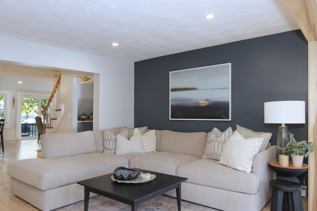 22 Maple Street Wareham, MA 02532 - Photo 15 of 40