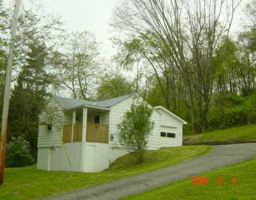 10 Reed Street McDonald, PA 15057 - Photo 1 of 7 Exterior Front.