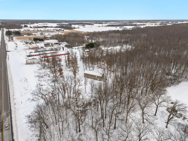 $1,400 | 1782-us Highway 1782-us Highway, St. Croix Falls, WI 54024