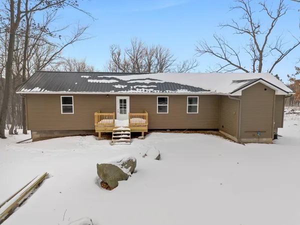 $1,400 | 1782-us Highway 1782-us Highway, St. Croix Falls, WI 54024