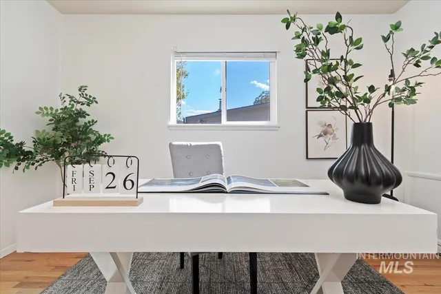 $449,775 | 1402 Oaklawn Drive, Boise, ID 83709