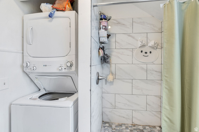 358 400 South Provo, UT 84601 - Photo 14 of 34 Laundry area with stacked washer and clothes dryer.