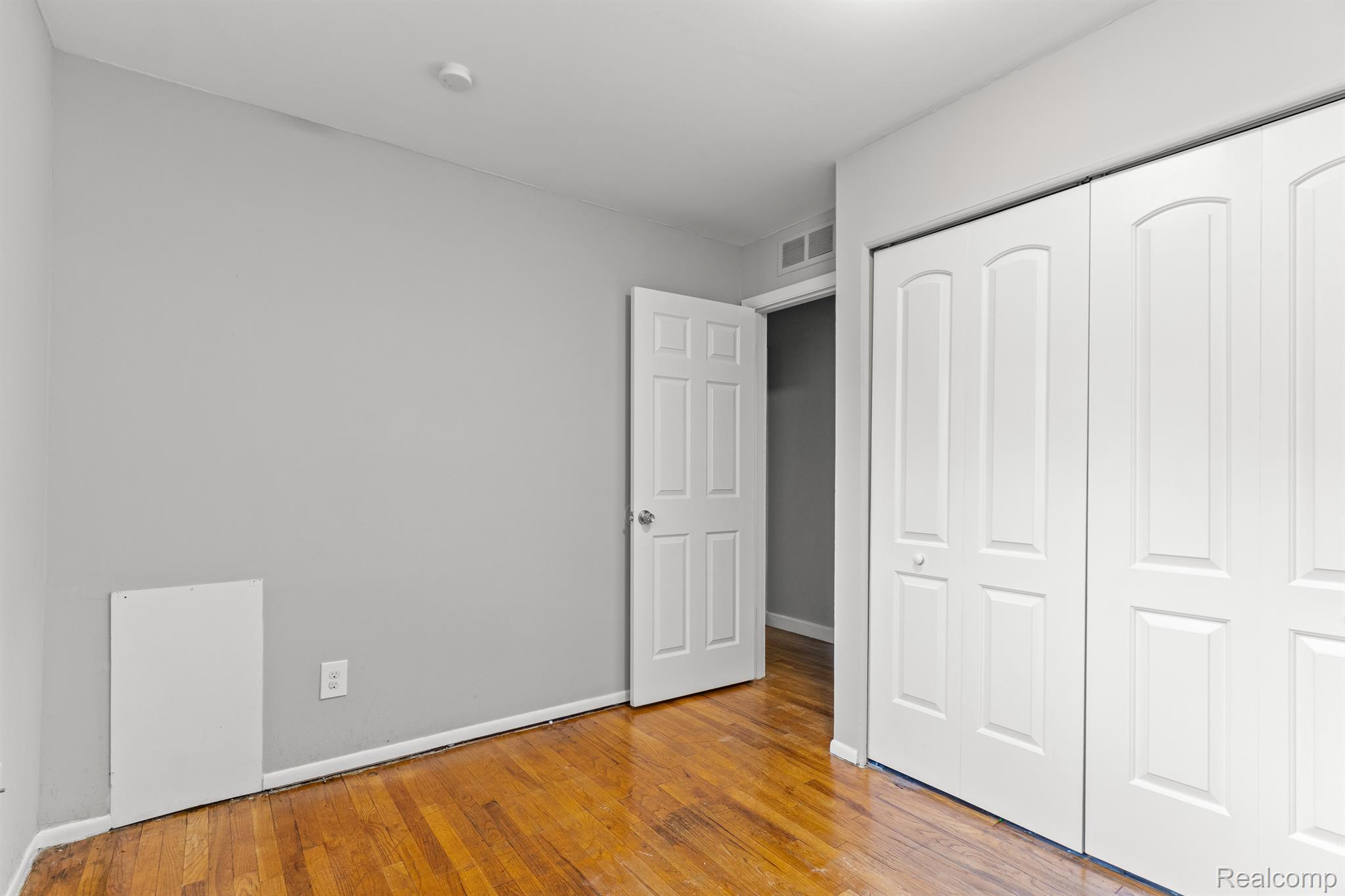 211 Bert Lane Inkster, MI 48141 - Photo 19 of 27 Gallery Image 19