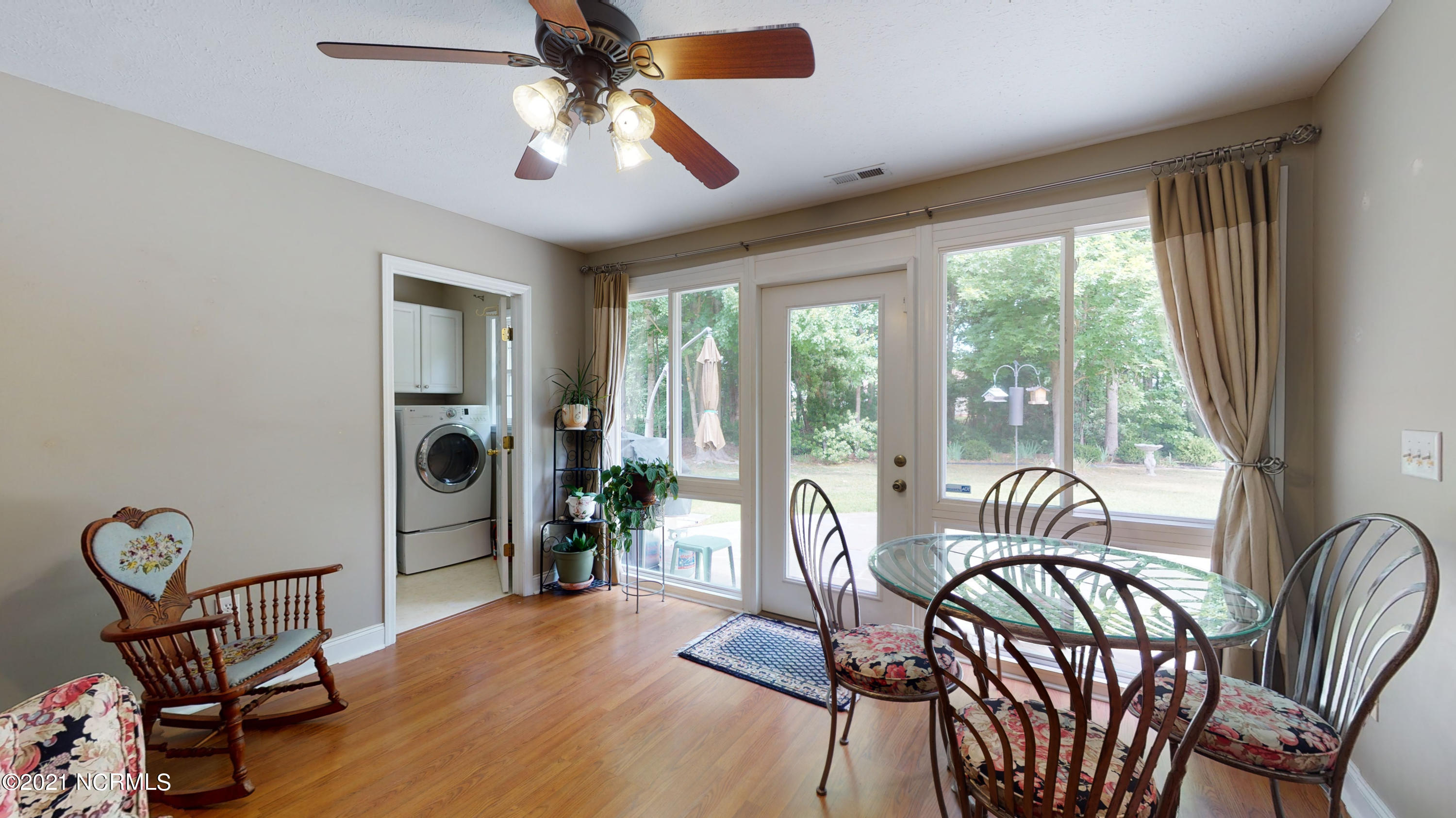 414 Neuchatel Road New Bern, NC 28562 - Photo 24 of 40 414 Neuchatel Rd-25