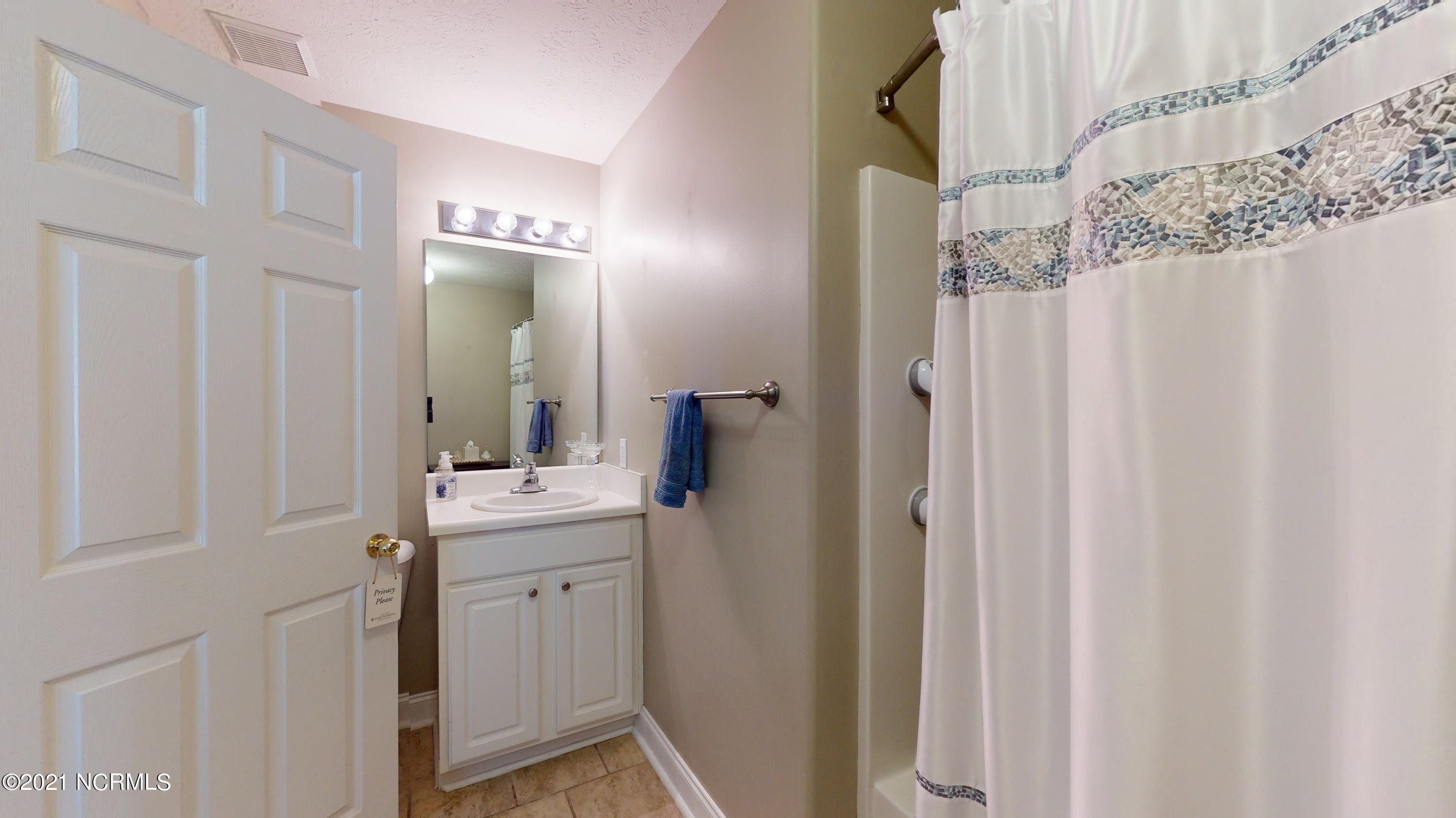 414 Neuchatel Road New Bern, NC 28562 - Photo 33 of 40 414 Neuchatel Rd-35