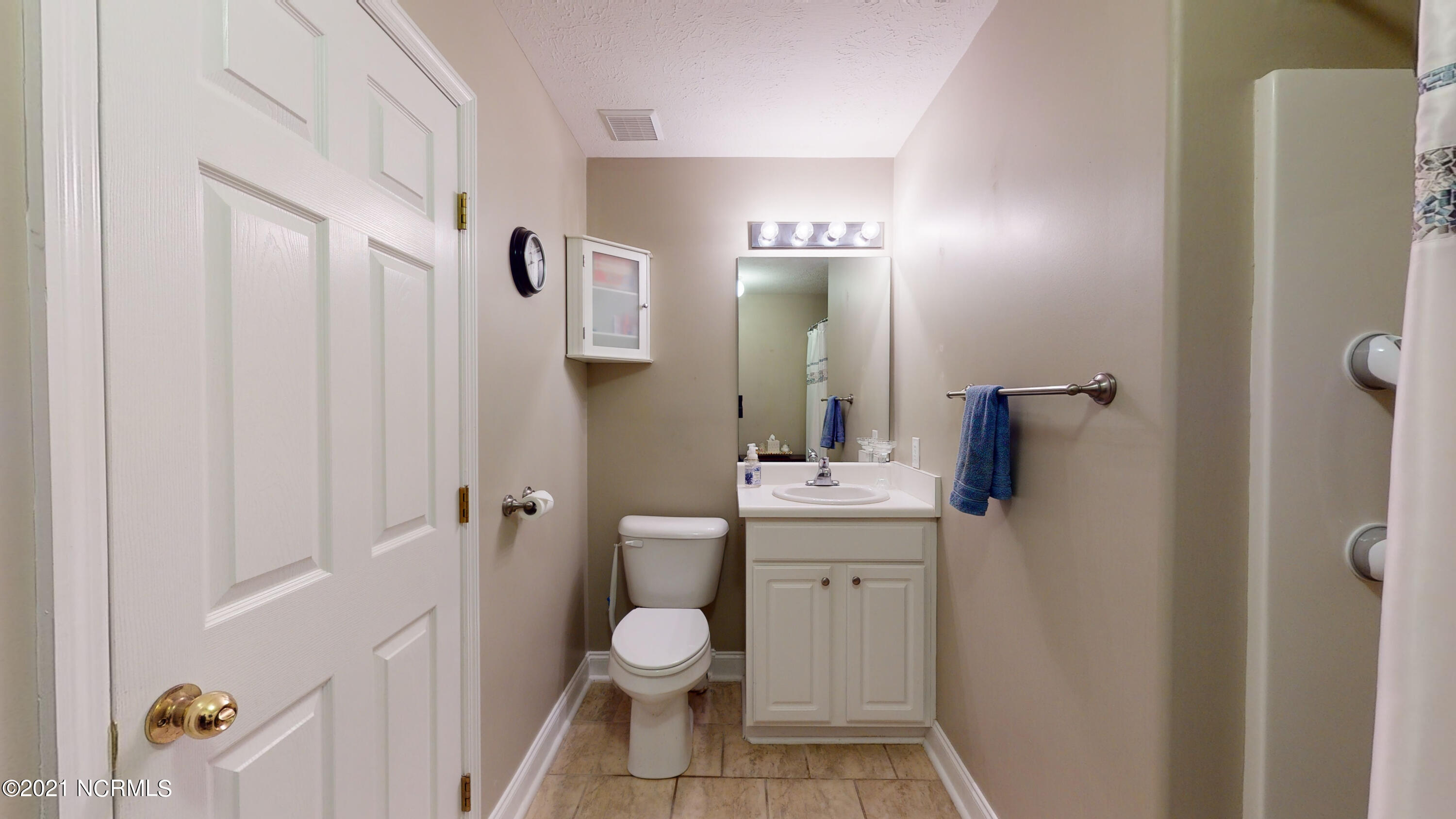 414 Neuchatel Road New Bern, NC 28562 - Photo 38 of 40 414 Neuchatel Rd-40