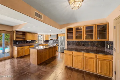 $635,000 | 2818 East Paradise Drive, Phoenix, AZ 85028