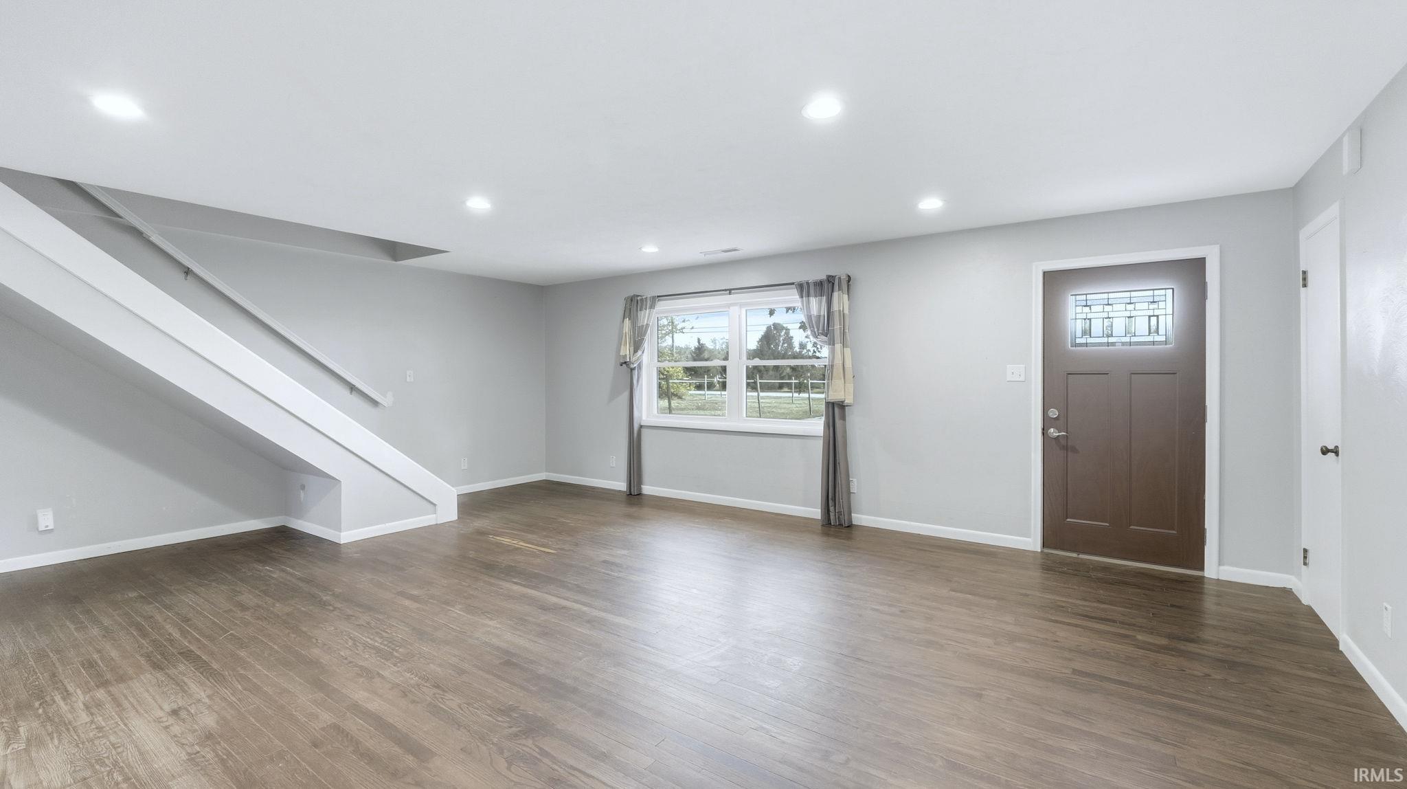 14505 Coldwater Road Fort Wayne, IN 46845 - Photo 16 of 36 Gallery Image 16