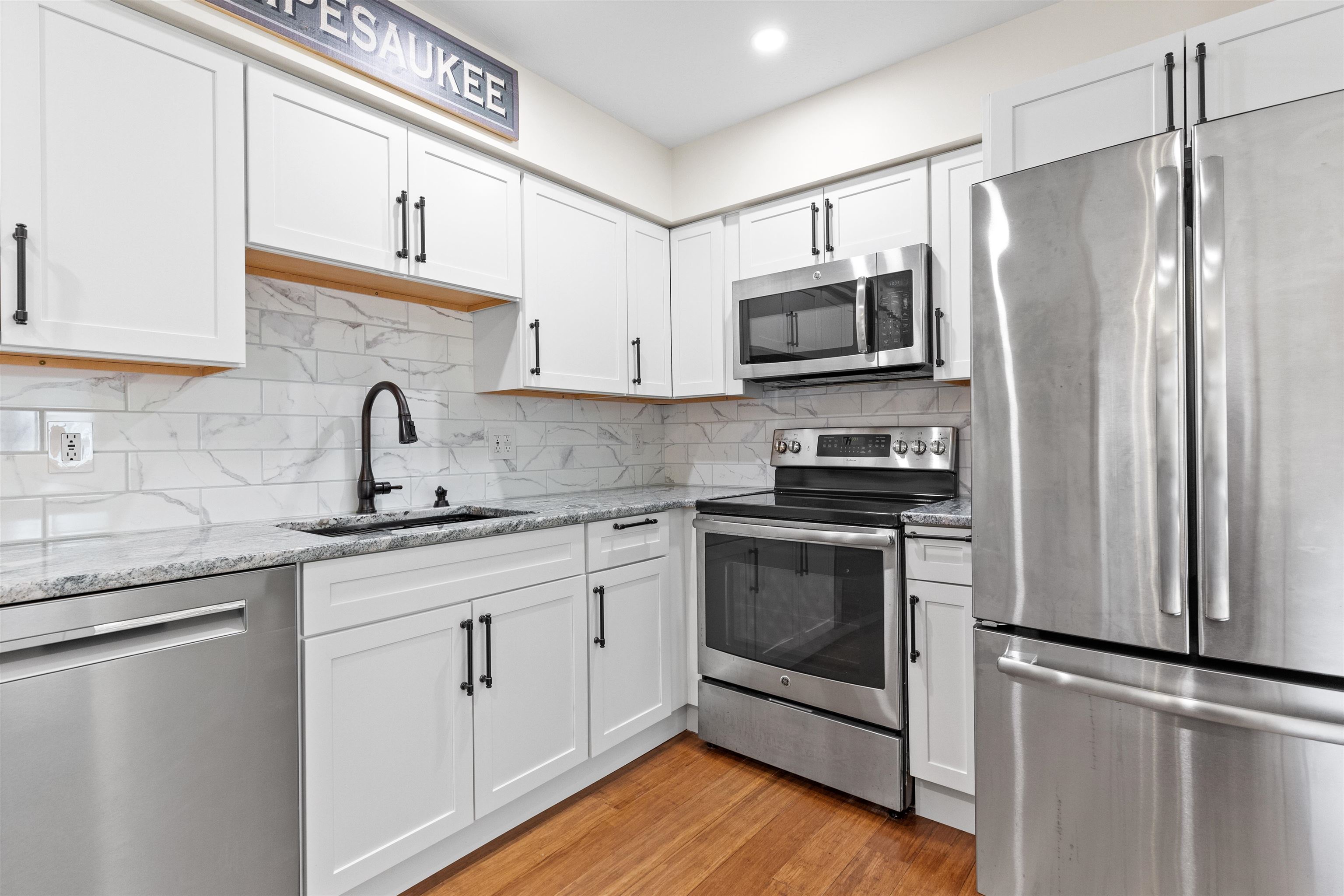 23 Starboard Way Laconia, NH 03246 - Photo 11 of 49