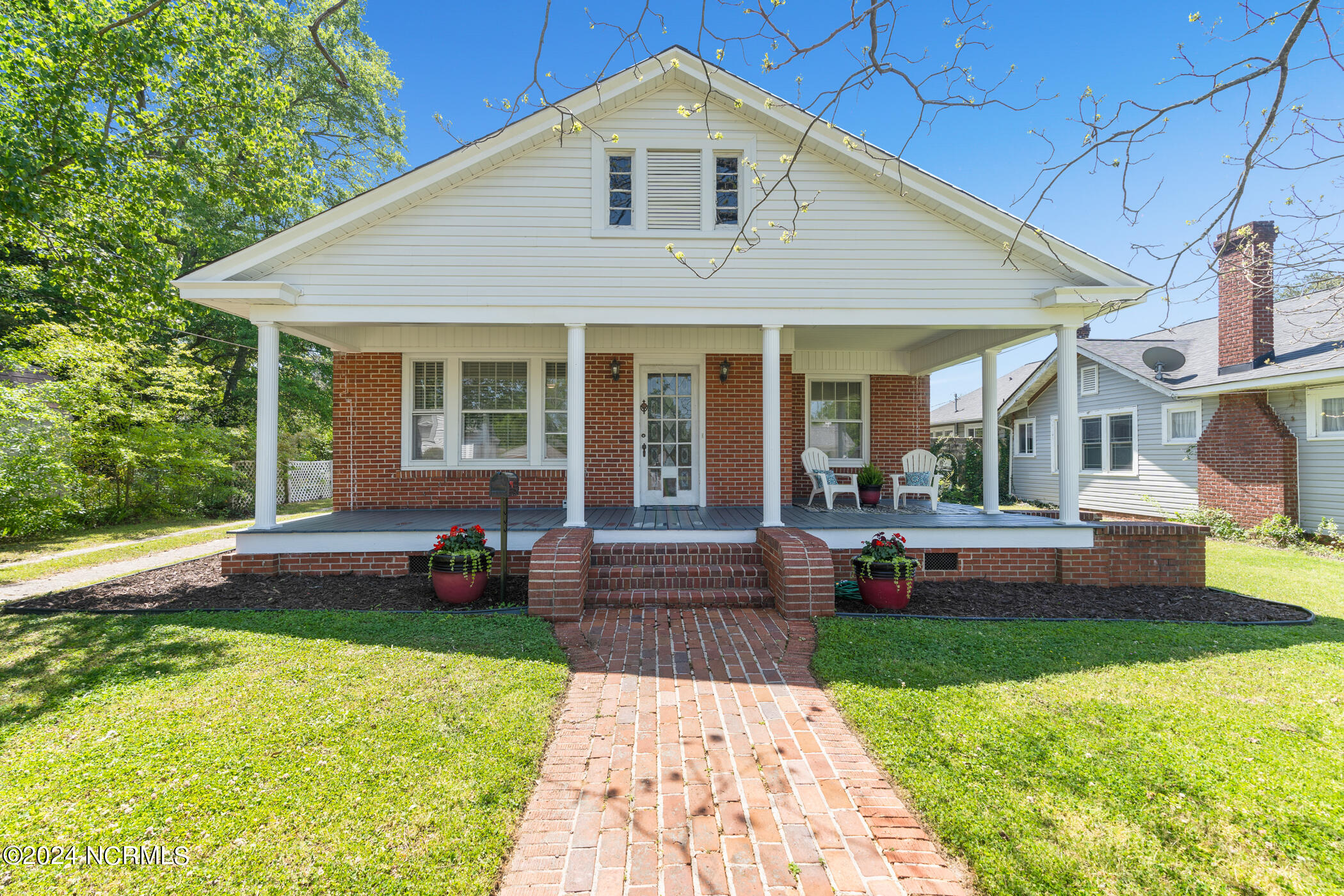 228 Legrand Street Rockingham, NC 28379 - Photo 2 of 38 DSC00984