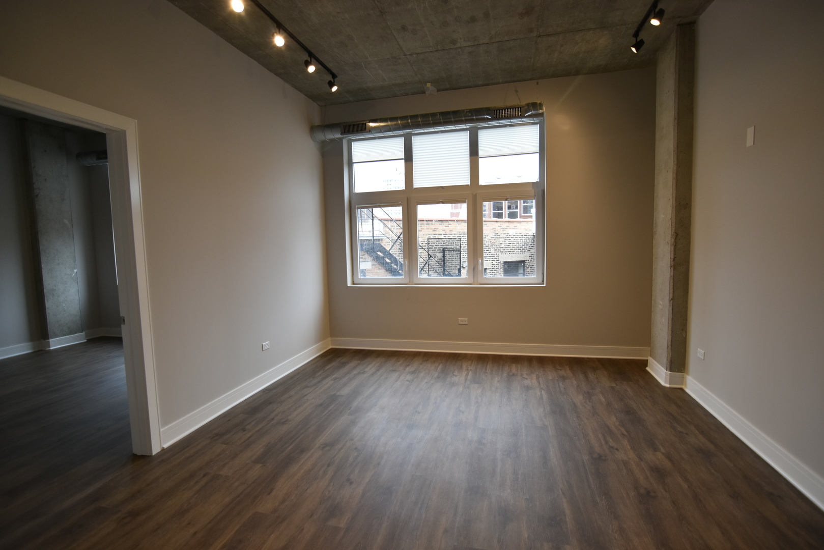 3833 North Broadway, Unit 620 Chicago, IL 60613 - Photo 6 of 16