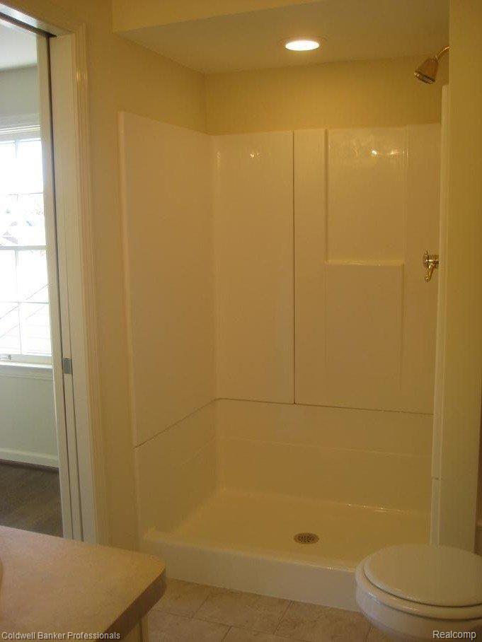 548 Hawthorne Road Grosse Pointe, MI 48236 - Photo 14 of 23 1048 Hawthorne (11)