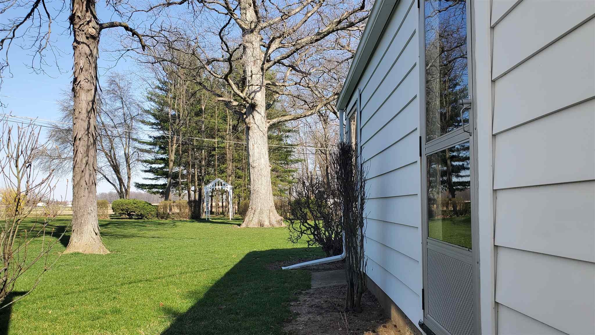 8121 Trentman Road Fort Wayne, IN 46816 - Photo 28 of 30